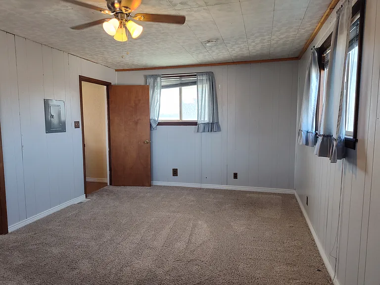 2084 W Condie Dr — Photo 5