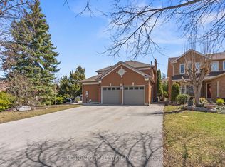 109 Angelina Ave, Vaughan, ON L4L 8N9