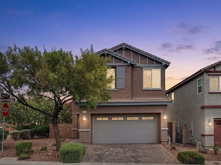 10660 Cumberland Creek Ave — Photo 2