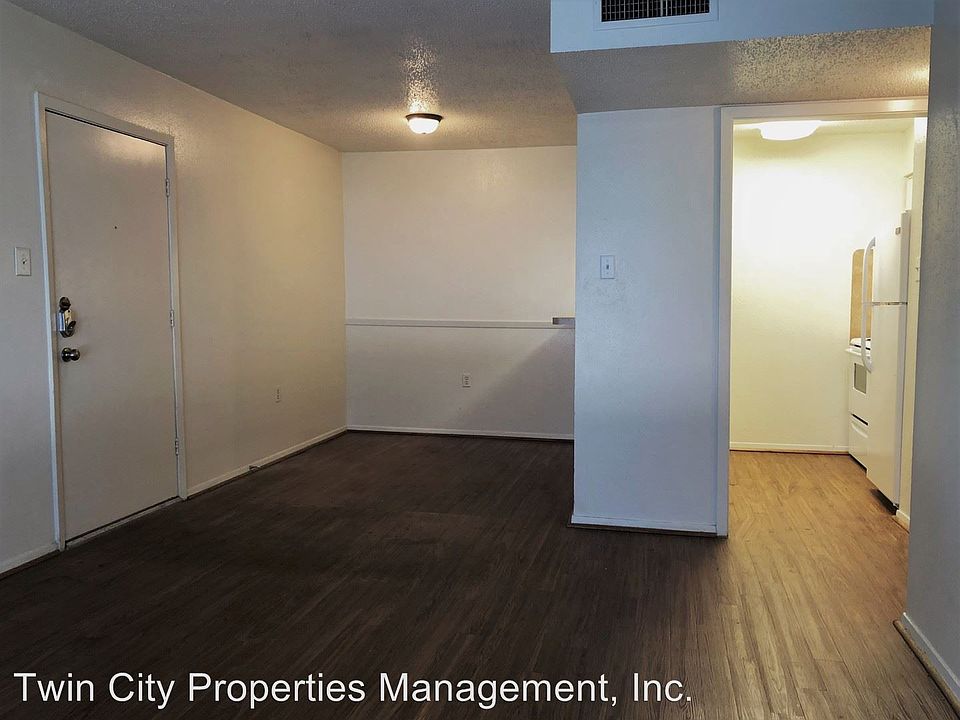 1st image of 500 E 31st St APT 209