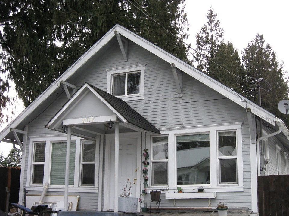 1st image of 2319 Columbia Ave