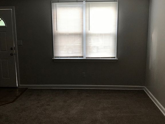 4th image of 1120 Coyne Pl