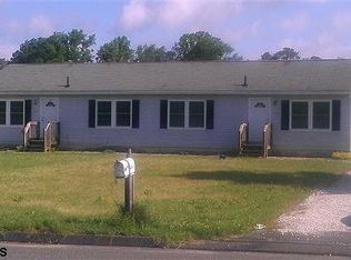 606 E Elmer Rd, Vineland, NJ 08360