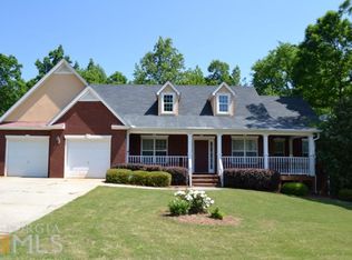 390 Bridgemill Ln, Hampton, GA 30228