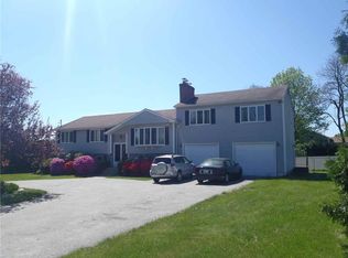 602 Scituate Ave, Cranston, RI 02921