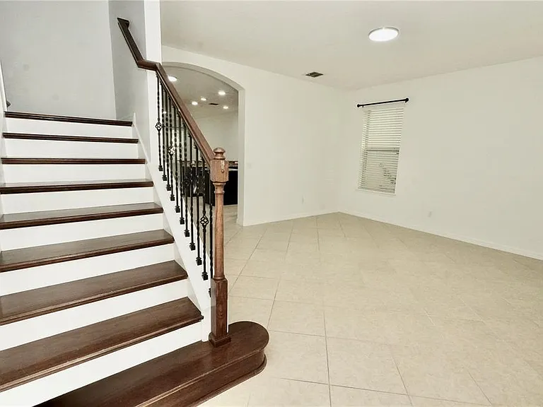 6526 Golden Dewdrop Trl — Photo 3
