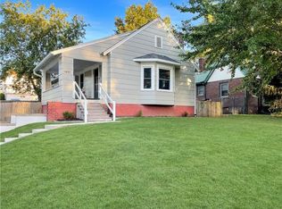 1601 Walnut St, Higginsville, MO 64037