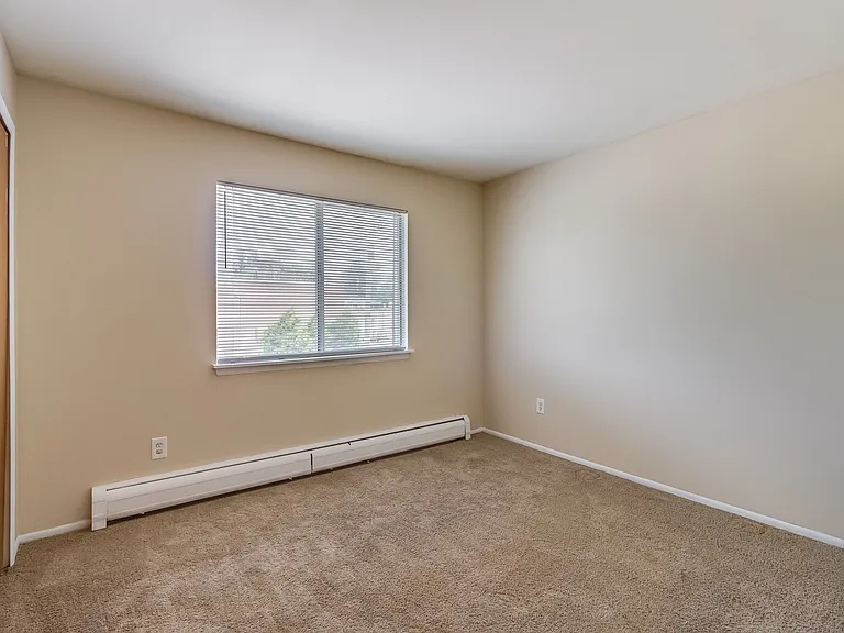 55 Suzanne Dr — Photo 61