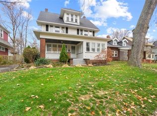 3039 Meadowbrook Blvd, Cleveland Heights, OH