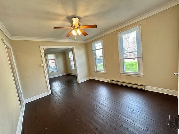 5th image of 146 N Harrison St