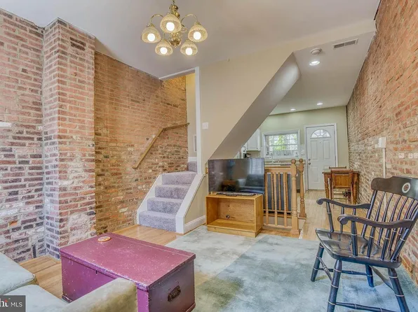 2232 Lamley St, Baltimore, MD 21231