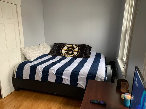 20 Wright St, Stoneham, MA 02180