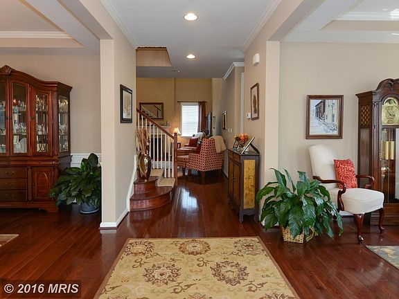 Entry Foyer