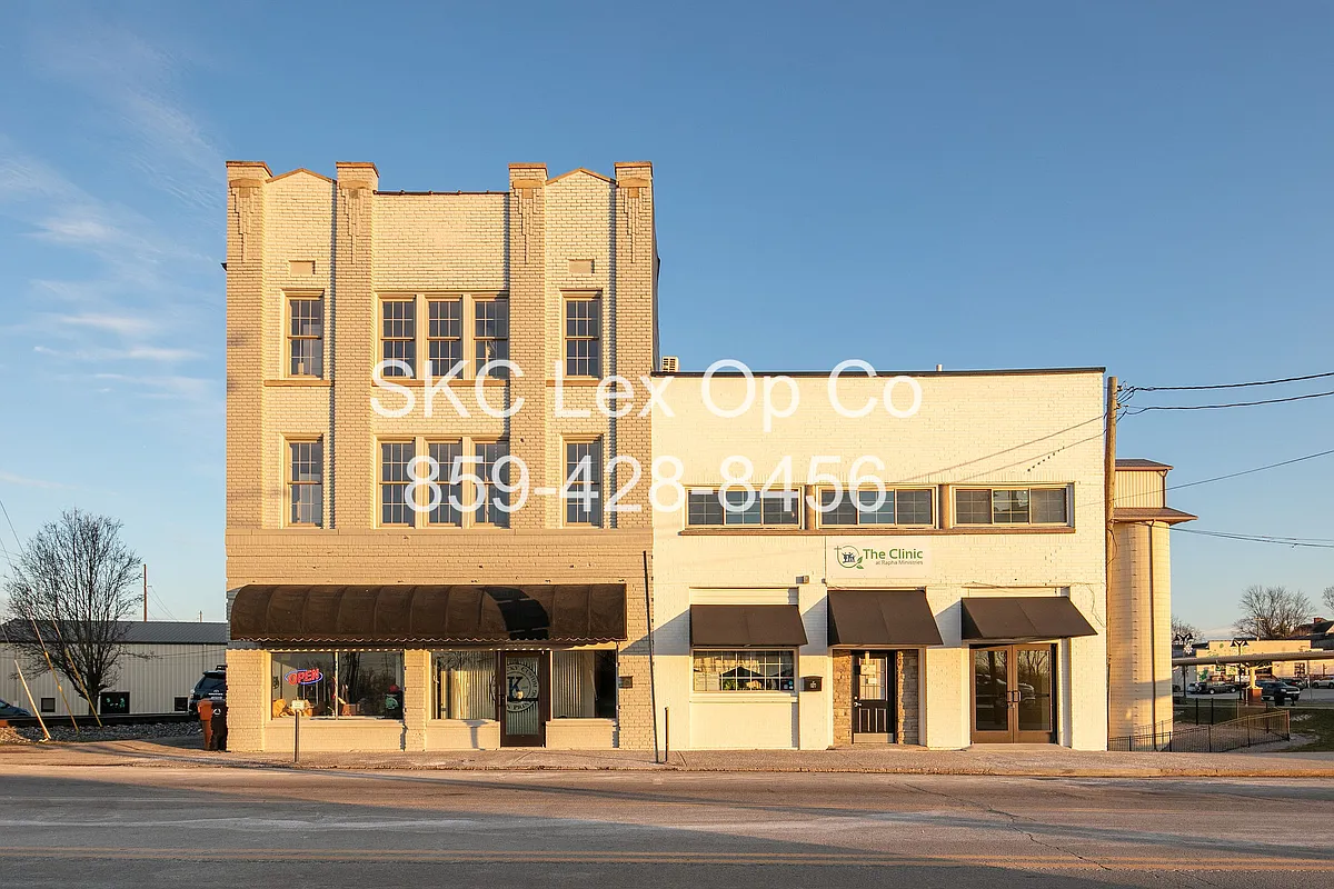 Building Photo - 139 N Main St #A