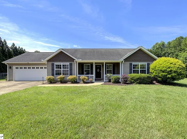 109 Countryglen Ct, Greer, SC 29651