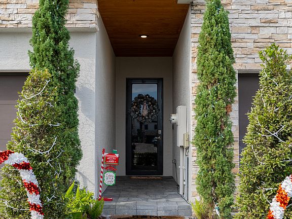 4th image of 20530 NW 20th Ave