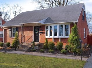 4521 Fox Run Rd, Bellewood, KY 40207