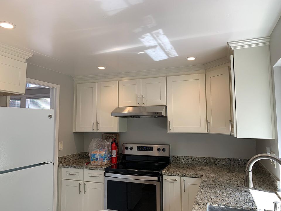 1st image of 1640 Hollenbeck Ave