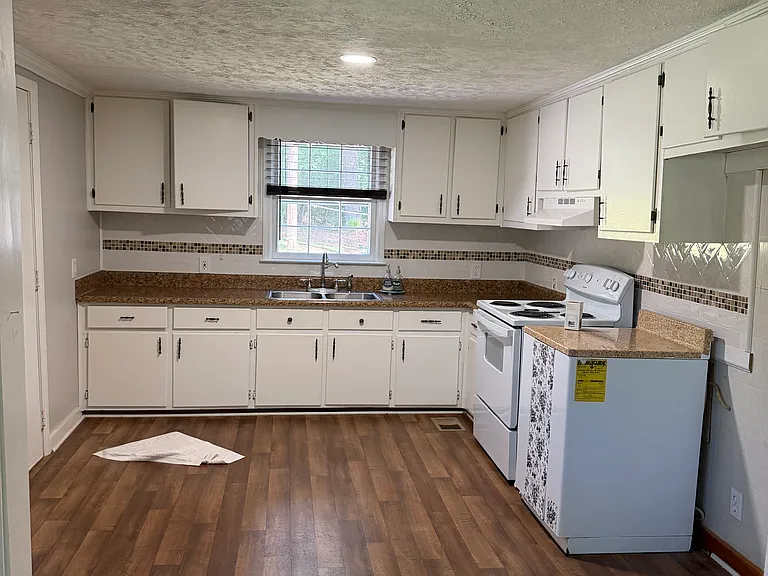 158 Rabbit Hill Rd — Photo 8