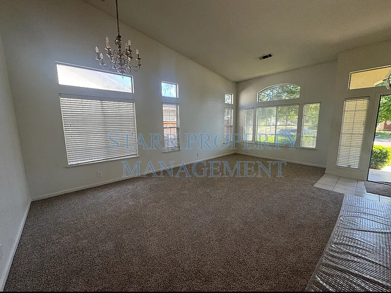 10086 River Falls Cir — Photo 3