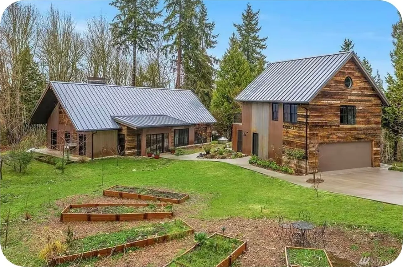 Charming 1BR Condo in Kenmore in forest settings — Photo 3