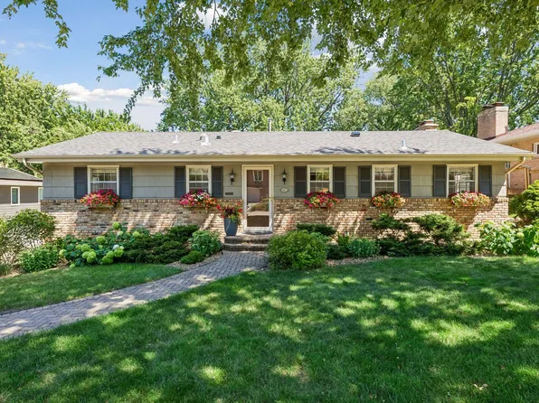 6617 Naomi Dr, Edina, MN 55439