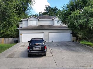 869 Sagewood Trl, San Marcos, TX 78666