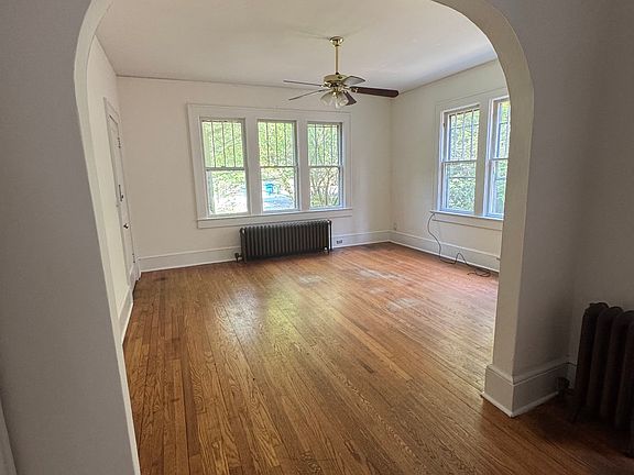 2nd image of 62 Maney Ave #2
