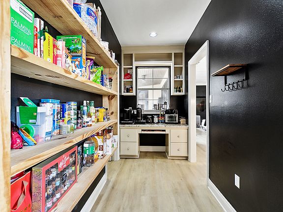 4th image of 12582 Windermere Oaks Ct