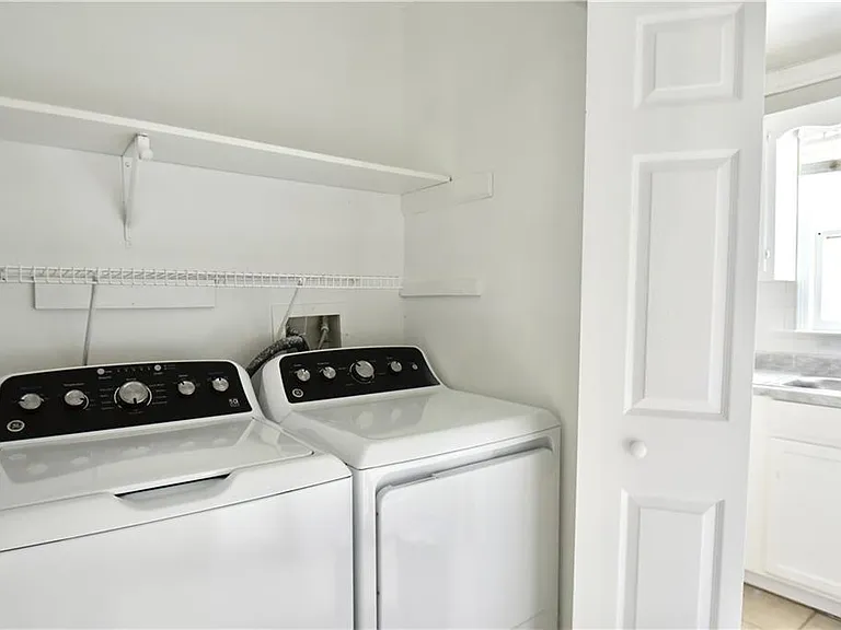 2898 Webb Bridge Rd — Photo 4