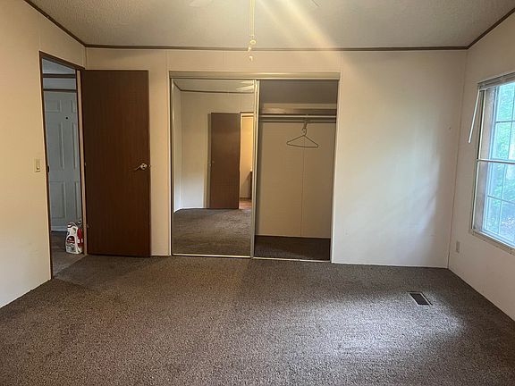 2nd image of 13651 Pinewood Dr