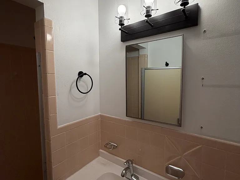 4128 Perth Dr — Photo 25