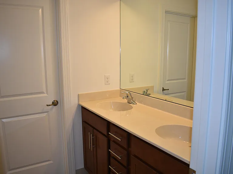 8865 Kingsmoor Way — Photo 25