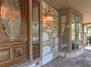 150 Old Farm Rd, Marietta, GA 30068