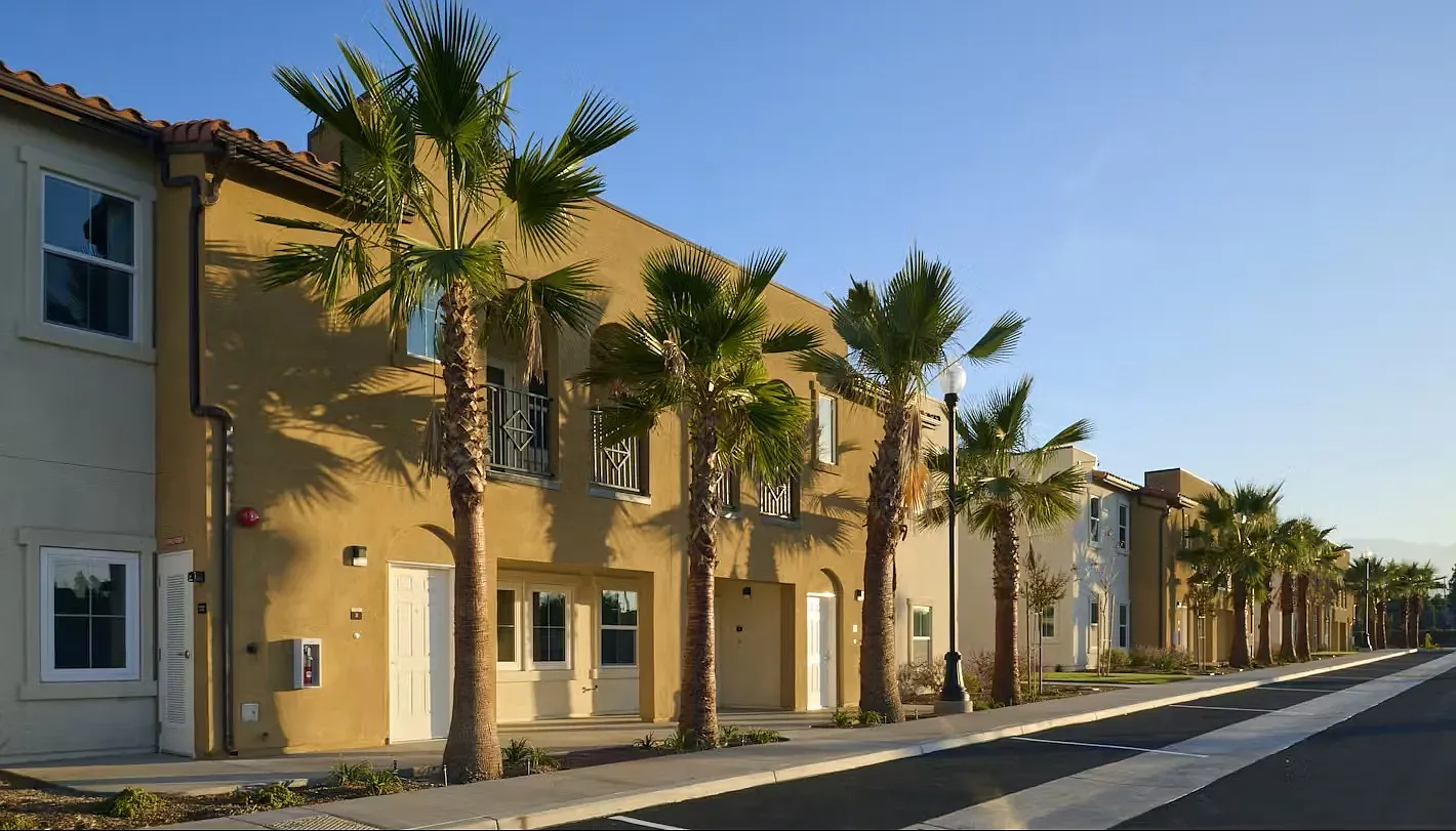 Redlands Valencia Grove II — Photo 2