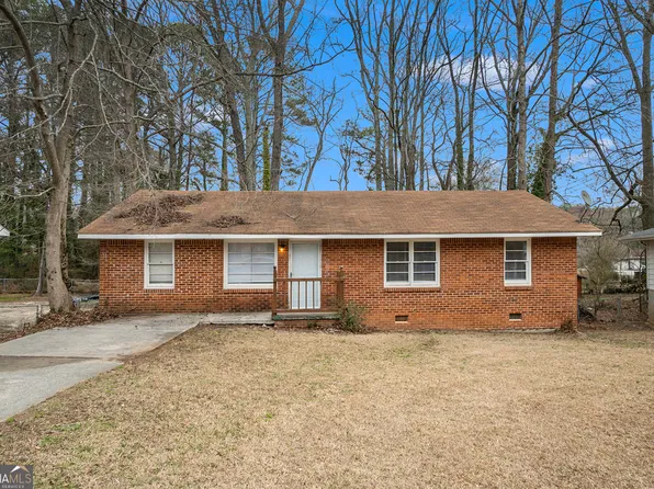 502 Hilltop Dr, Forest Park, GA 30297