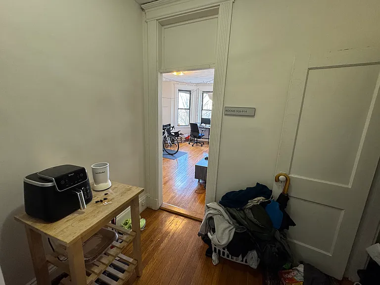 1254 Commonwealth Ave #14 — Photo 8