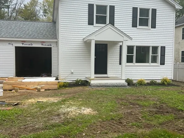 7 Lakeshore Dr, Georgetown, MA 01833
