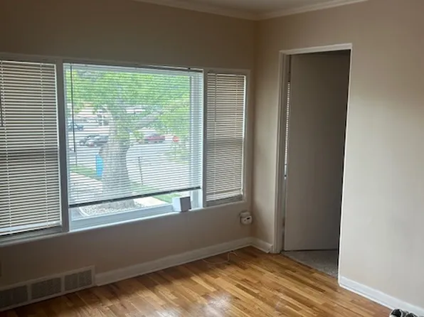 4659 Moore St APT 22, Okemos, MI 48864