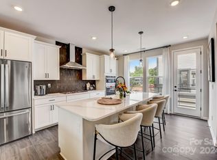 349 Jetton St, Davidson, NC 28036