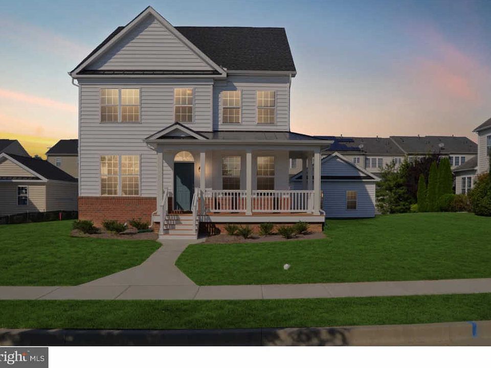 1st image of 16 Meridian Blvd