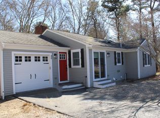 49 N Precinct Rd, Centerville, MA 02632