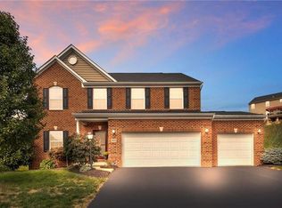 420 Imperial Dr, Canonsburg, PA 15317