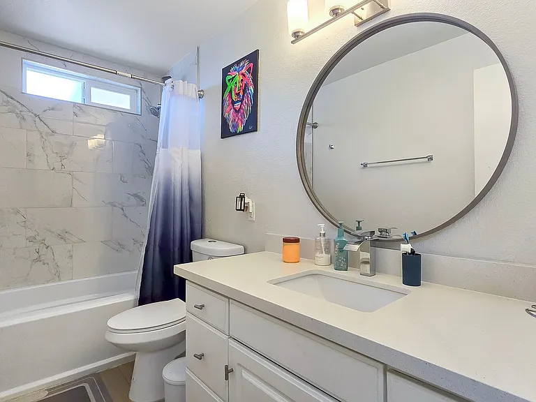 8012 W Highland Ave — Photo 20