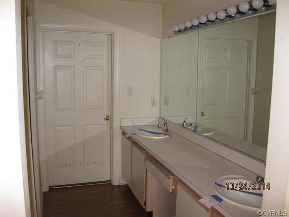 4th image of 1518 Patriot Cir #5B