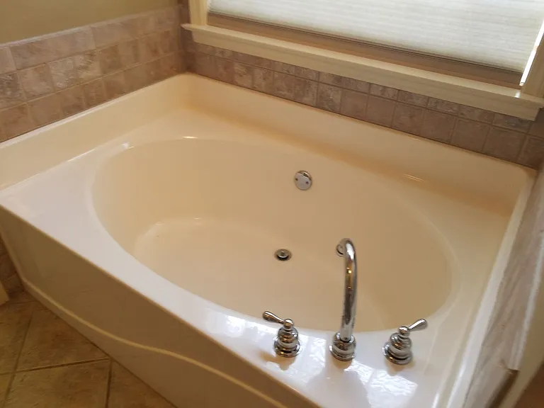 4707 Mitford Cir — Photo 10