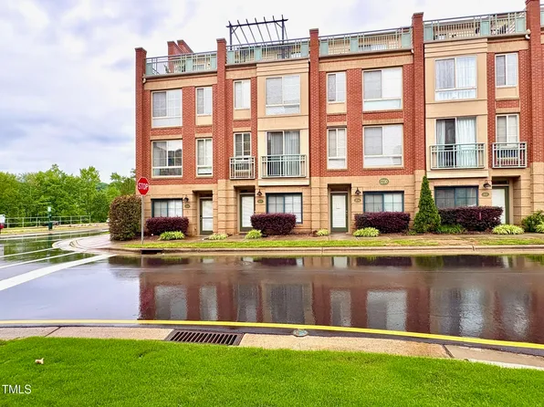 1230 Capability Dr APT 106, Raleigh, NC 27606