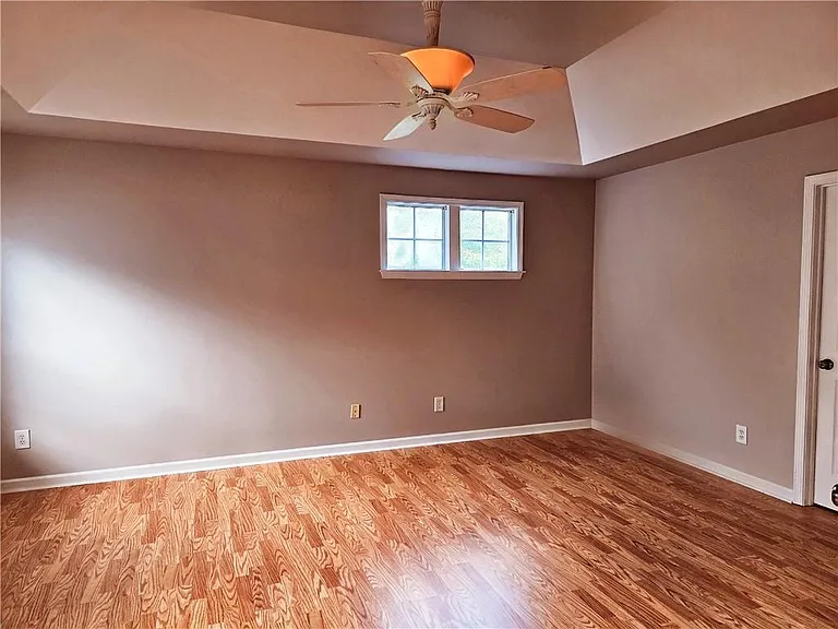 1374 Dukes Creek Dr NW — Photo 1