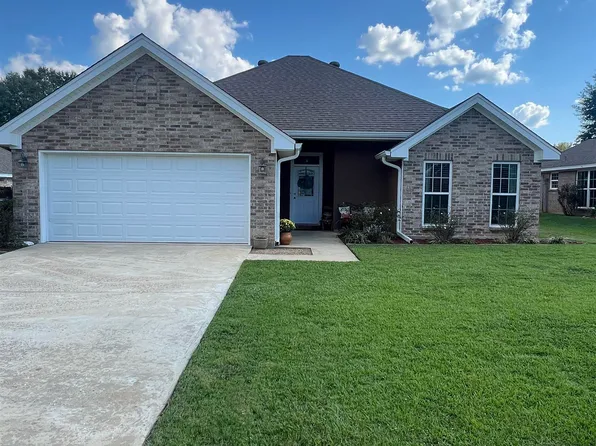 309 Willow Creek Dr, Calhoun, LA 71225