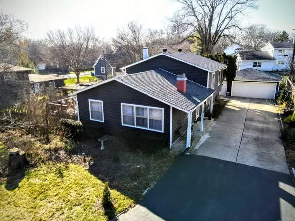 0N120 Calvin Ct, Winfield, IL 60190